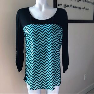 Like New Teal & Black Chevron Long Sleeve Blouse